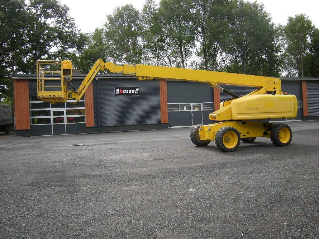 Genie Arbeitsbühne Genie S65, AH 22m - Camión con plataforma elevadora: foto 1 Genie Arbeitsbühne Genie S65, AH 22m - Camión con plataforma elevadora: foto 1