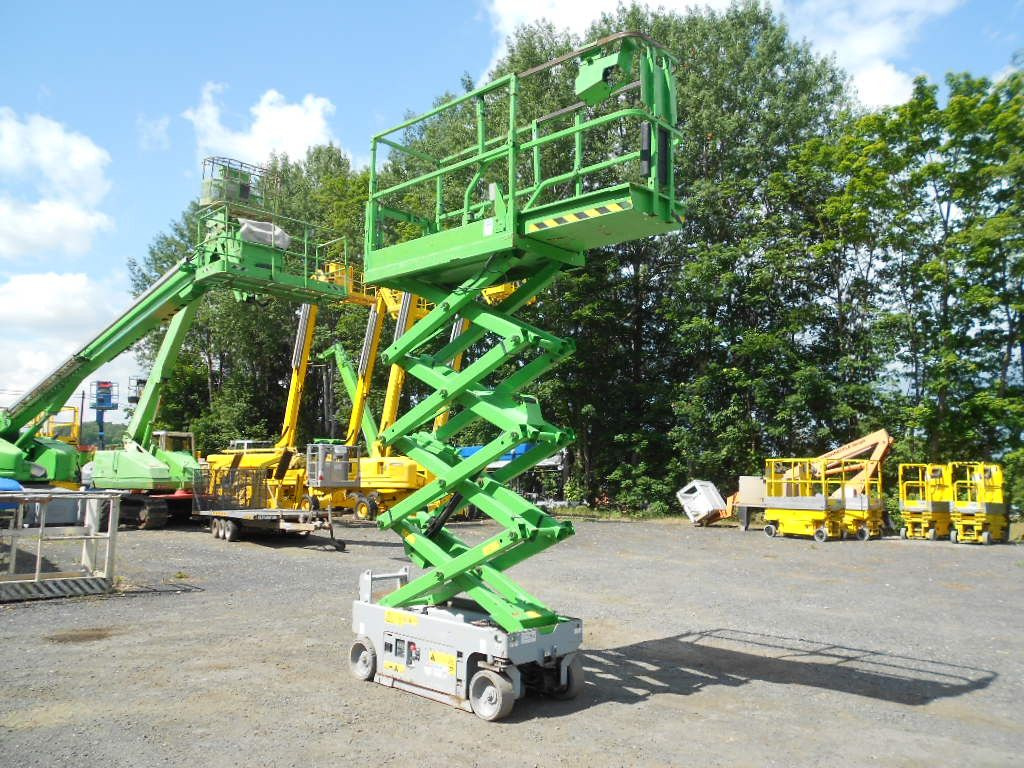 Genie GS 1932, Scherenarbeitsbühne Genie 8 m - Camión con plataforma elevadora: foto 4 Genie GS 1932, Scherenarbeitsbühne Genie 8 m - Camión con plataforma elevadora: foto 4