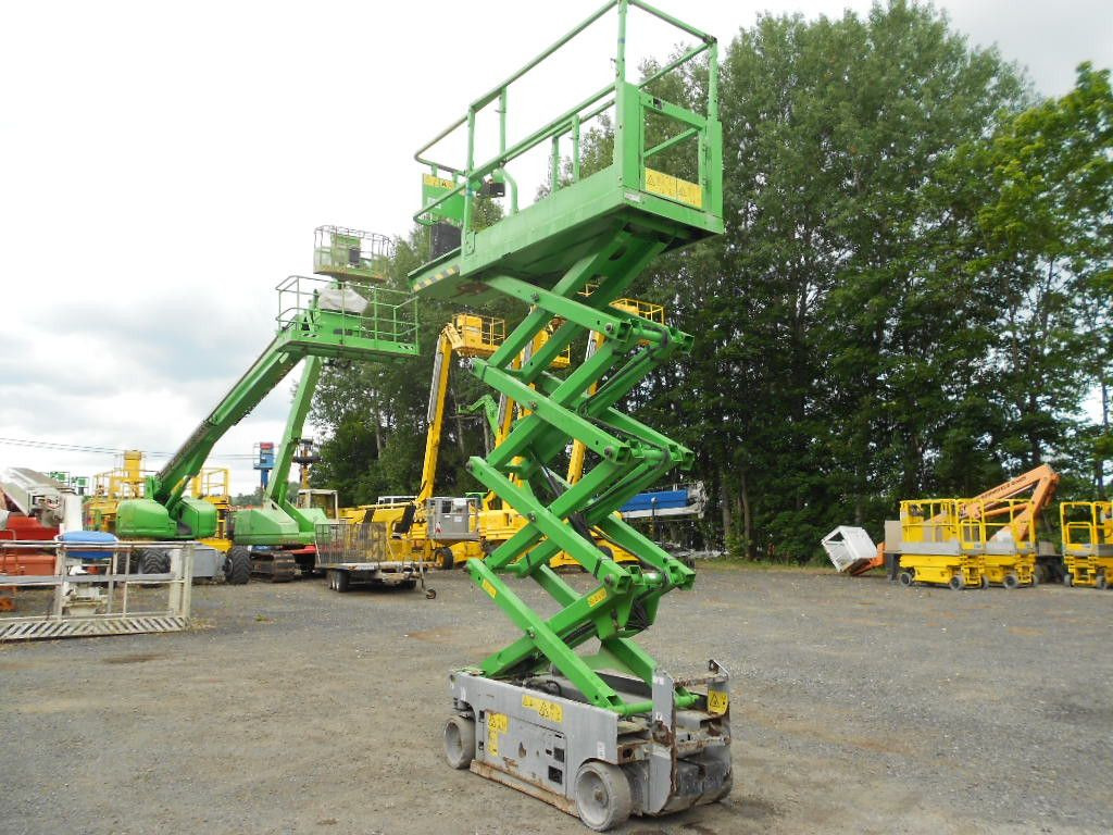 Genie GS 1932, Scherenarbeitsbühne Genie 8 m - Camión con plataforma elevadora: foto 4 Genie GS 1932, Scherenarbeitsbühne Genie 8 m - Camión con plataforma elevadora: foto 4