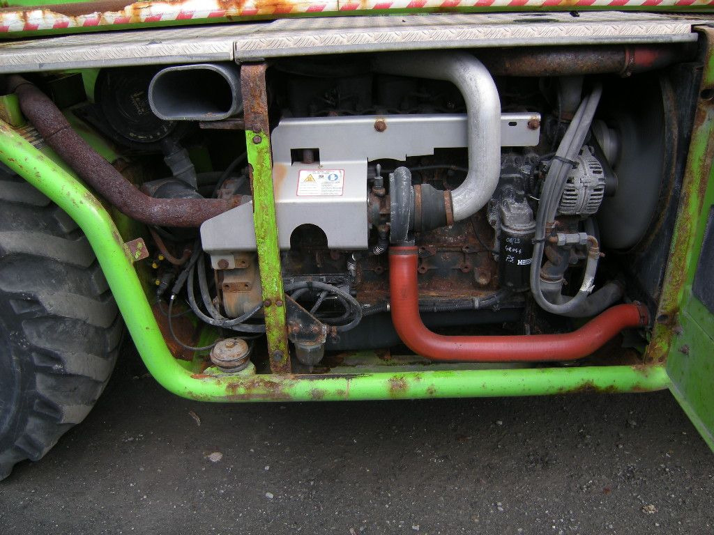 Manipulador telescópico Merlo RT 4025 Roto 45.21 MCSS: foto 12 Manipulador telescópico Merlo RT 4025 Roto 45.21 MCSS: foto 12