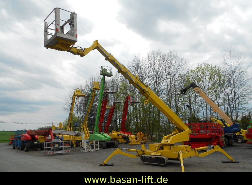 Teupen Leo 25 T Plus, Kettenbühne 25m Teupen Leo 25 T Plus, Kettenbühne 25m - Plataforma araña: foto 4 Teupen Leo 25 T Plus, Kettenbühne 25m Teupen Leo 25 T Plus, Kettenbühne 25m - Plataforma araña: foto 4