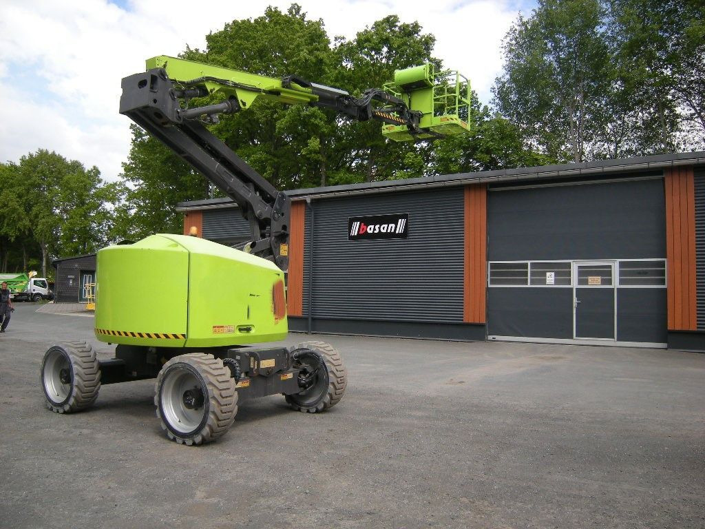 Zoomlion, Arbeitsbühne ZA14J , AH 16m - Camión con plataforma elevadora: foto 1 Zoomlion, Arbeitsbühne ZA14J , AH 16m - Camión con plataforma elevadora: foto 1