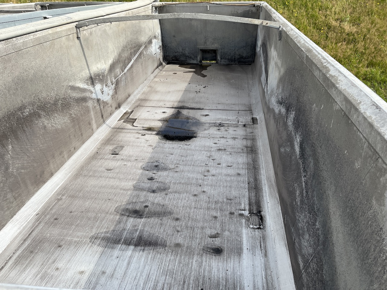 Kempf SKM 35 3 Thermo Mulde | TÜV NEU - Semirremolque volquete: foto 4 Kempf SKM 35 3 Thermo Mulde | TÜV NEU - Semirremolque volquete: foto 4