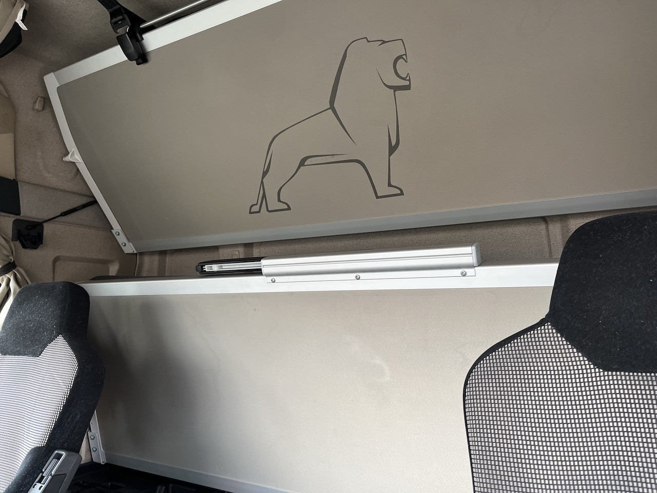 MAN TGX 26.500 6x2 Fahrgestell Lenk-Liftachse AHK - Camión chasis: foto 4 MAN TGX 26.500 6x2 Fahrgestell Lenk-Liftachse AHK - Camión chasis: foto 4