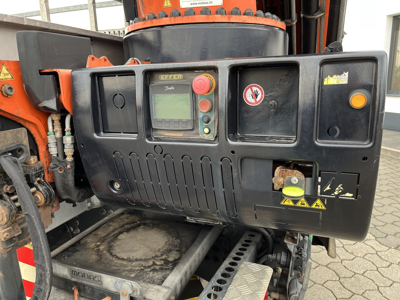 Mercedes-Benz Actros 2545 6x2 Atlas 265-A6 Lenk- Liftachse - Camión caja abierta, Camión grúa: foto 4 Mercedes-Benz Actros 2545 6x2 Atlas 265-A6 Lenk- Liftachse - Camión caja abierta, Camión grúa: foto 4