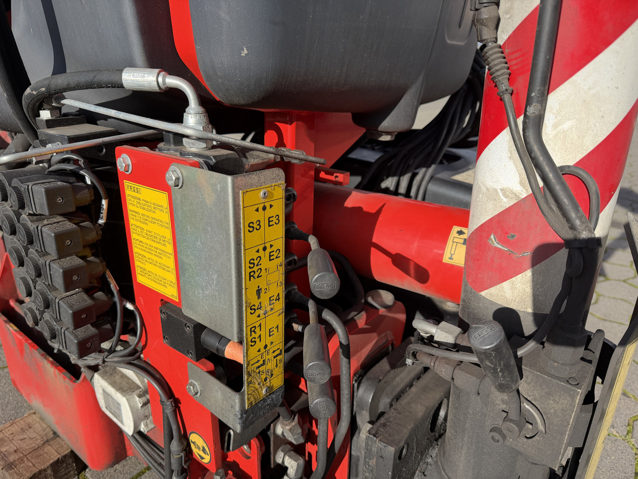 Grúa para camión Palfinger FASSI F 235 A.2.23 Kran + Funk: foto 8