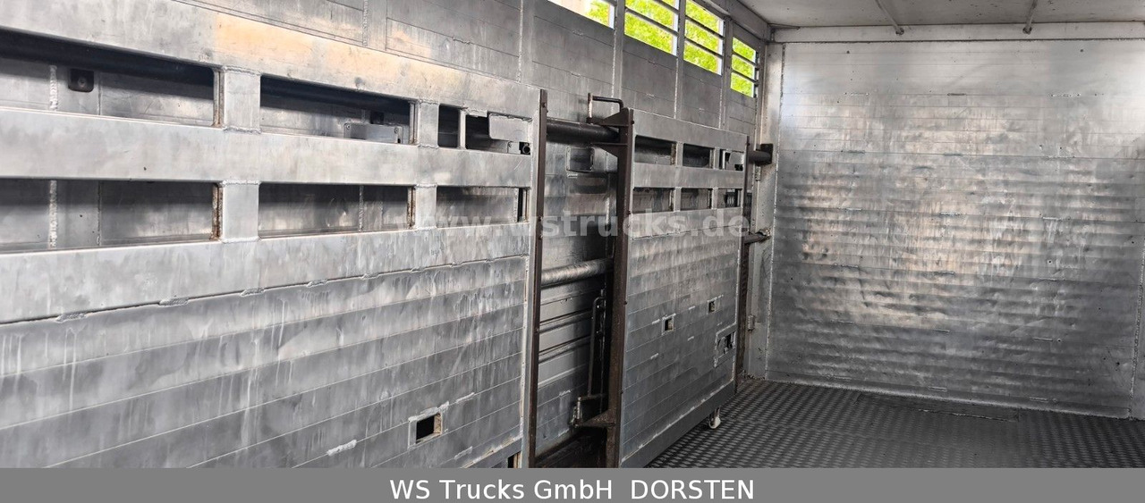 Camión para caballos DAF CF 400 Menke Einstock Viehtransporter: foto 12 Camión para caballos DAF CF 400 Menke Einstock Viehtransporter: foto 12