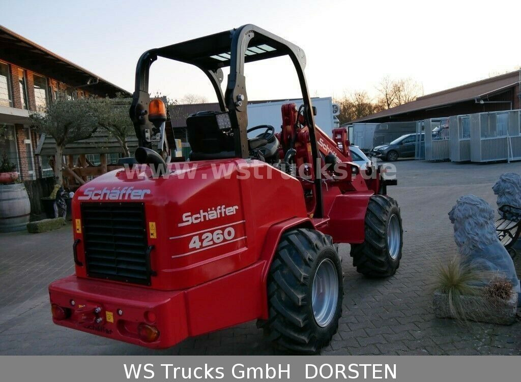 Schäffer 4260 Neuwertig Typ L-H - Cargadora articulada: foto 3 Schäffer 4260 Neuwertig Typ L-H - Cargadora articulada: foto 3