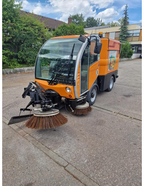 Bucher Kehrmaschine BUCHER-GUYER Kehrmaschine EG 4.500 kg Diesel Topzustand - Barredora vial: foto 4 Bucher Kehrmaschine BUCHER-GUYER Kehrmaschine EG 4.500 kg Diesel Topzustand - Barredora vial: foto 4