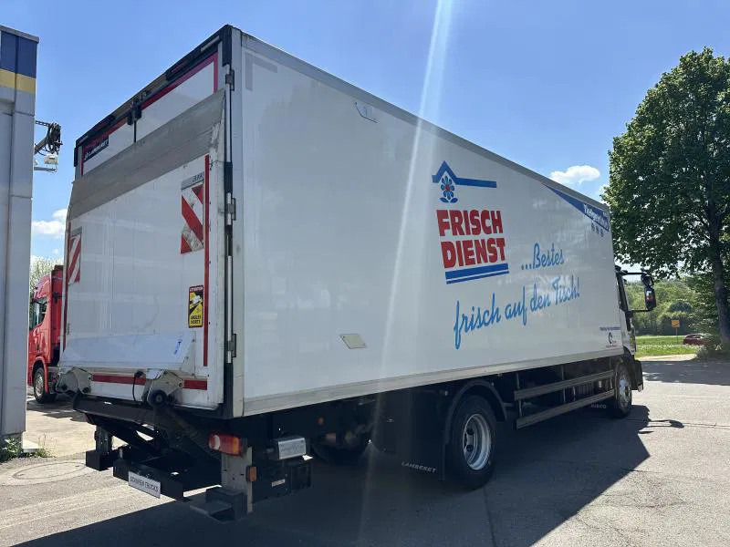 Iveco Tiefkühl Mitsubishi TDJ 300 Klima Tiefkühl Mitsubishi TDJ 300 Klima - Camión frigorífico: foto 5 Iveco Tiefkühl Mitsubishi TDJ 300 Klima Tiefkühl Mitsubishi TDJ 300 Klima - Camión frigorífico: foto 5