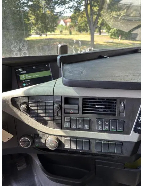 Camión frigorífico nuevo Volvo FH 16 550XL*8x2*Tief Kühlkoffer*ThermoKing*LBW: foto 17