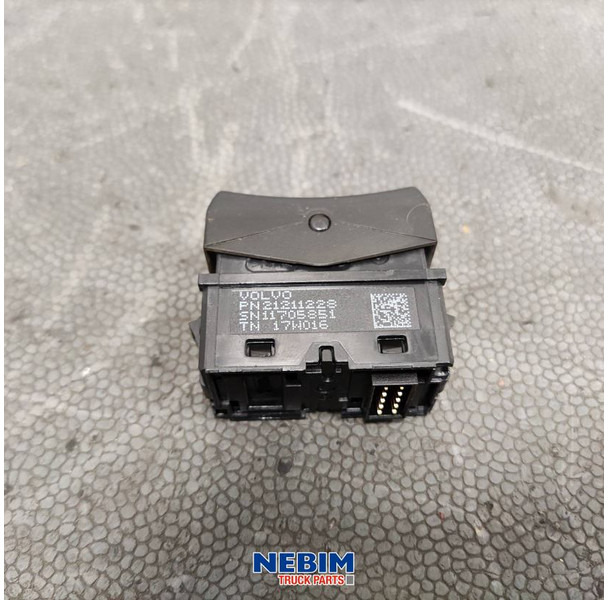 Volvo Volvo - 21211228 - Schakelaar - Recambio para Camión: foto 2 Volvo Volvo - 21211228 - Schakelaar - Recambio para Camión: foto 2