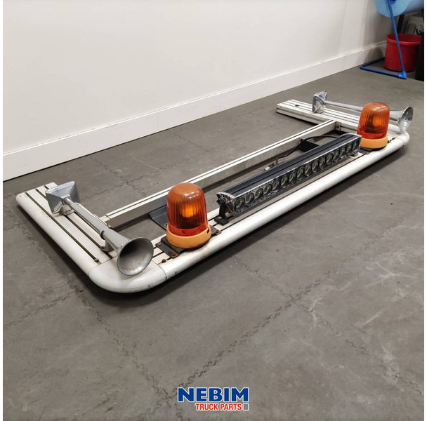 Volvo Volvo - 21631548 - Dakboog FH / FM - FH4 / FM4 - Recambio para Camión: foto 3 Volvo Volvo - 21631548 - Dakboog FH / FM - FH4 / FM4 - Recambio para Camión: foto 3