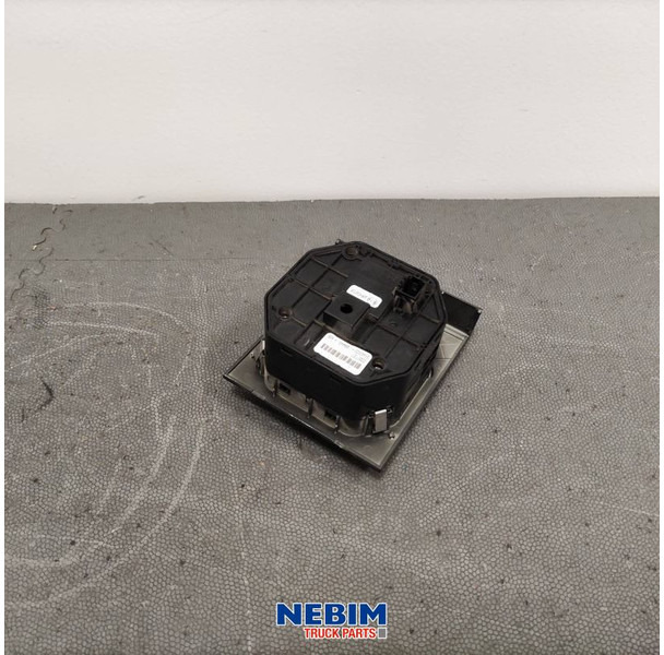 Volvo Volvo - 22157727 - Schakelaarpaneel FM4 - Recambio para Camión: foto 2 Volvo Volvo - 22157727 - Schakelaarpaneel FM4 - Recambio para Camión: foto 2