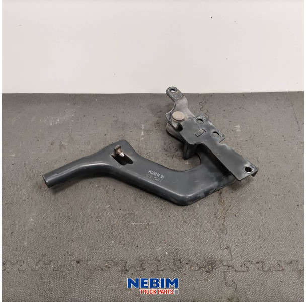 Volvo Volvo - 84104144 - Treeplank scharnier FH4 rechts - Recambio para Camión: foto 1 Volvo Volvo - 84104144 - Treeplank scharnier FH4 rechts - Recambio para Camión: foto 1