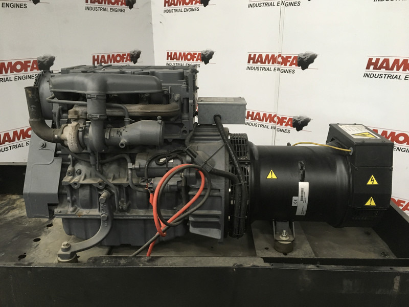 Deutz BF4L2011 GENERATOR 40KVA NEW - Generador industriale: foto 2 Deutz BF4L2011 GENERATOR 40KVA NEW - Generador industriale: foto 2