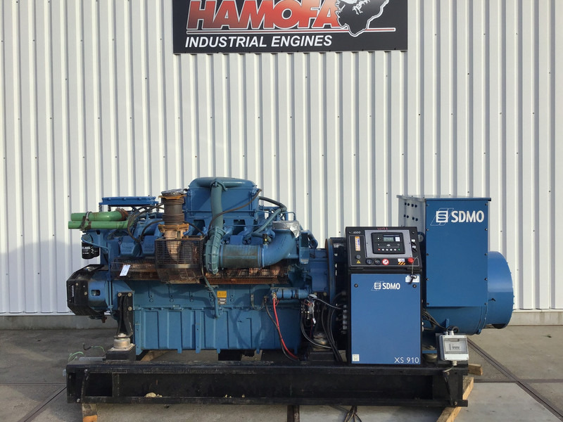 MTU 16V2000 GENERATOR 900KVA USED - Generador industriale: foto 2 MTU 16V2000 GENERATOR 900KVA USED - Generador industriale: foto 2