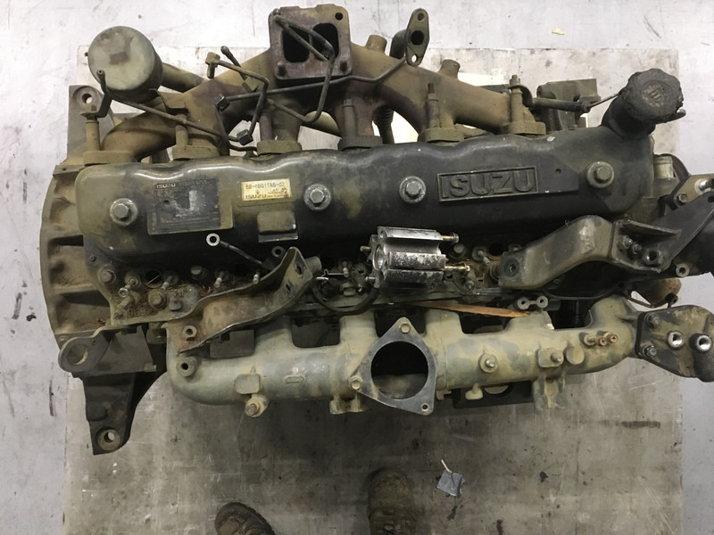 Isuzu 6BG1TRB-02 FOR PARTS - Maquinaria de construcción: foto 5 Isuzu 6BG1TRB-02 FOR PARTS - Maquinaria de construcción: foto 5