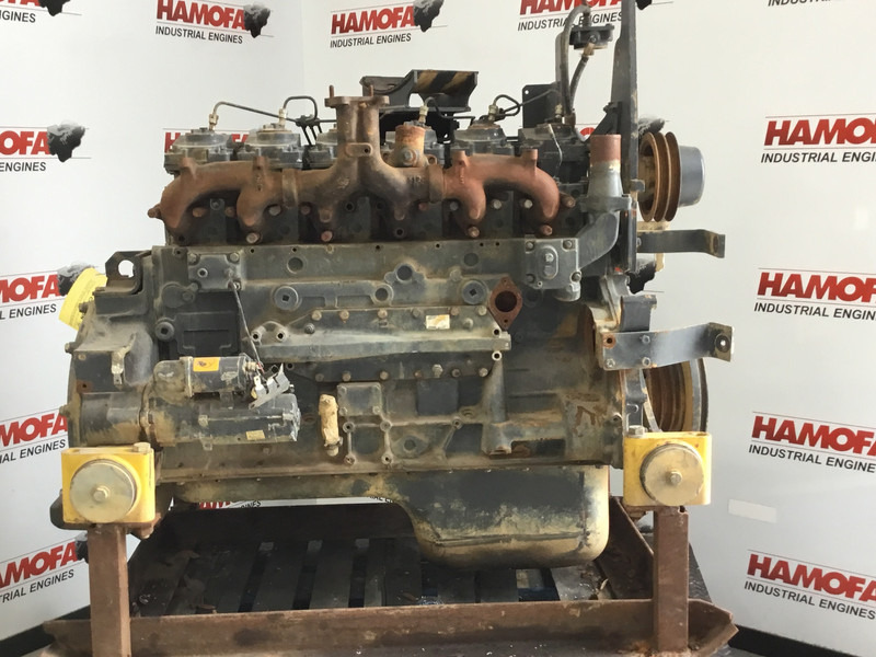 Komatsu S6D125E-2 USED - Maquinaria de construcción: foto 1 Komatsu S6D125E-2 USED - Maquinaria de construcción: foto 1