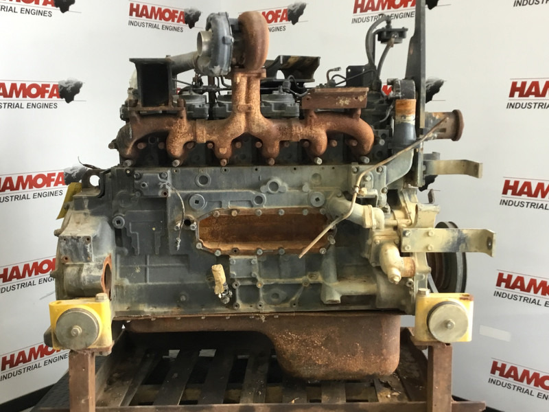 Komatsu S6D125E-2 USED - Maquinaria de construcción: foto 1 Komatsu S6D125E-2 USED - Maquinaria de construcción: foto 1