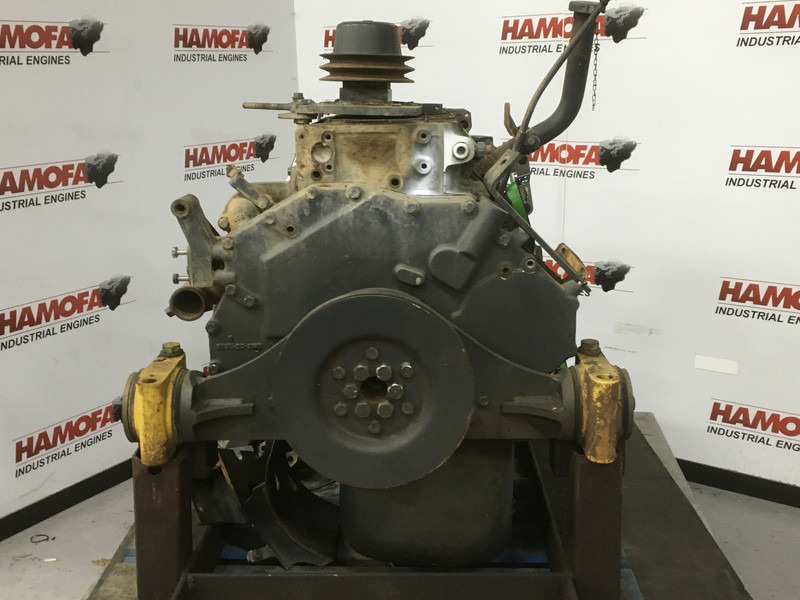 Komatsu S6D125E-2 USED - Maquinaria de construcción: foto 4 Komatsu S6D125E-2 USED - Maquinaria de construcción: foto 4