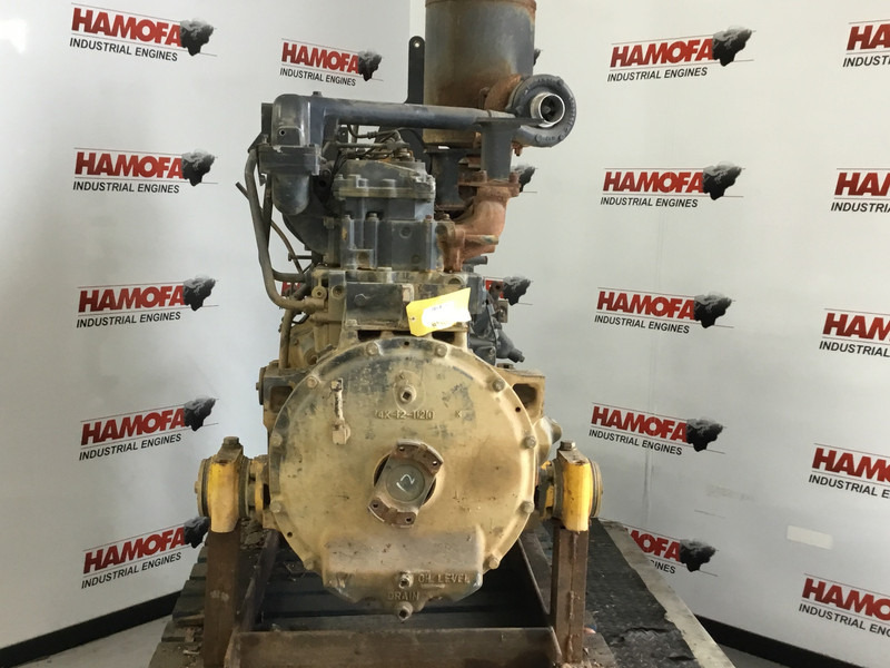 Komatsu S6D125E-2 USED - Maquinaria de construcción: foto 3 Komatsu S6D125E-2 USED - Maquinaria de construcción: foto 3