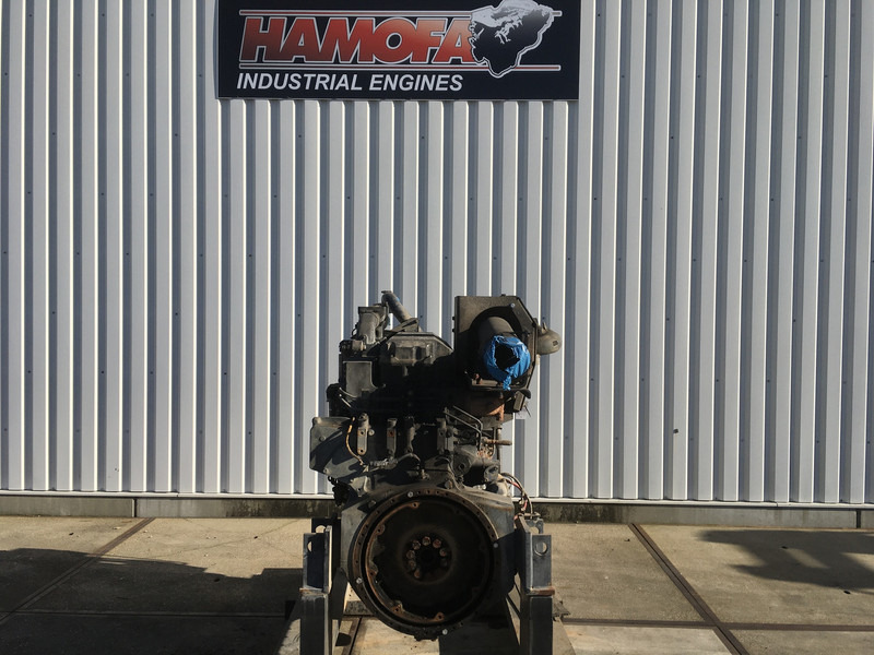 Komatsu SAA6D170E-3 USED - Maquinaria de construcción: foto 3 Komatsu SAA6D170E-3 USED - Maquinaria de construcción: foto 3