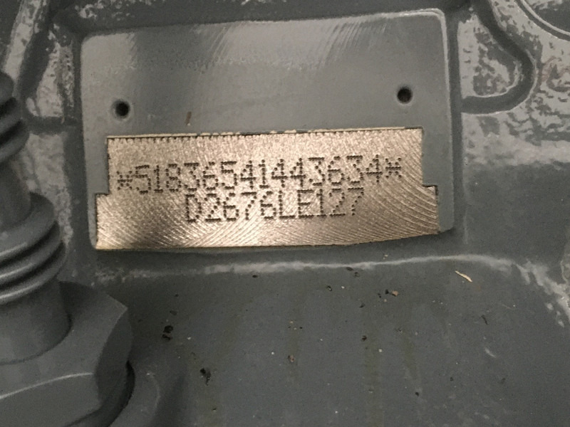 Maquinaria de construcción nuevo Liebherr D856 A7 NEW: foto 6