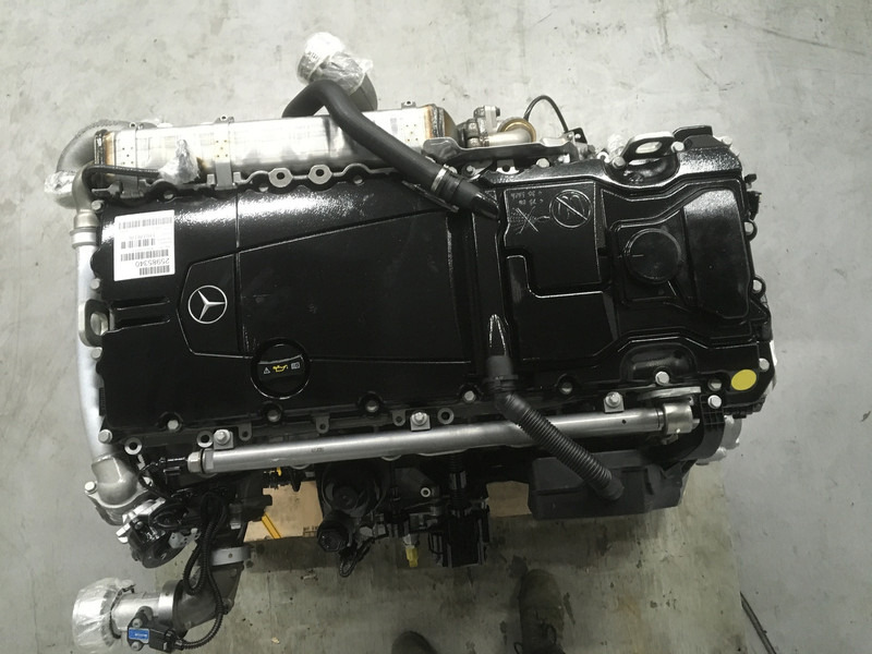 Mercedes-Benz OM935.915 NEW - Maquinaria de construcción: foto 5 Mercedes-Benz OM935.915 NEW - Maquinaria de construcción: foto 5