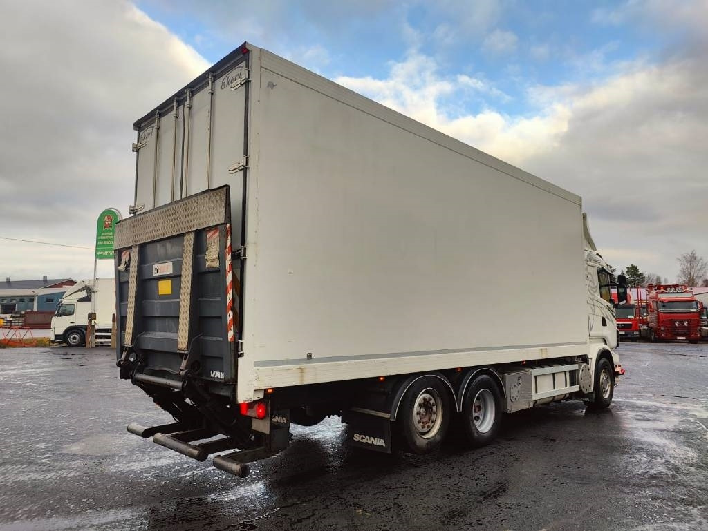 Scania R 500 - Camión caja cerrada: foto 4 Scania R 500 - Camión caja cerrada: foto 4