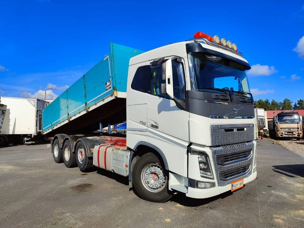 Volvo FH 16 750 - Camión volquete: foto 2 Volvo FH 16 750 - Camión volquete: foto 2