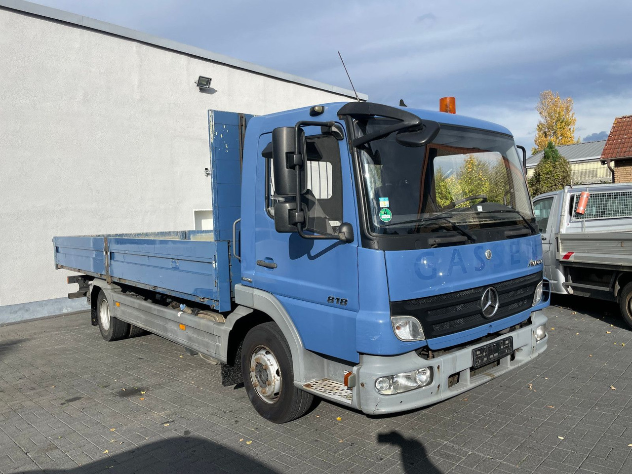 Mercedes-Benz Atego 818 Pritsche Euro 5 - Furgoneta caja abierta: foto 1 Mercedes-Benz Atego 818 Pritsche Euro 5 - Furgoneta caja abierta: foto 1