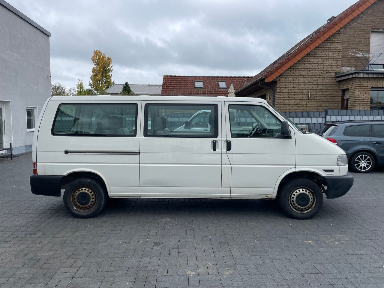 Furgoneta de pasajeros Volkswagen T4 Caravelle 2,5 TDI 75kW syncro lang, 9-Sitzer: foto 6