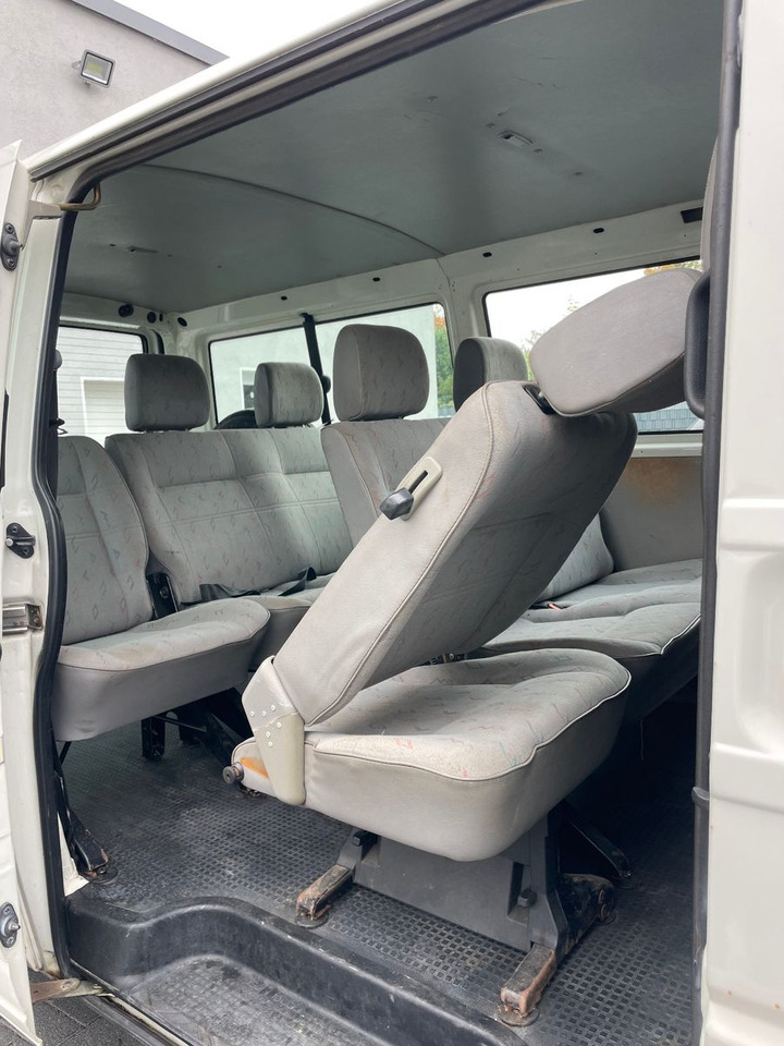 Furgoneta de pasajeros Volkswagen T4 Caravelle 2,5 TDI 75kW syncro lang, 9-Sitzer: foto 16
