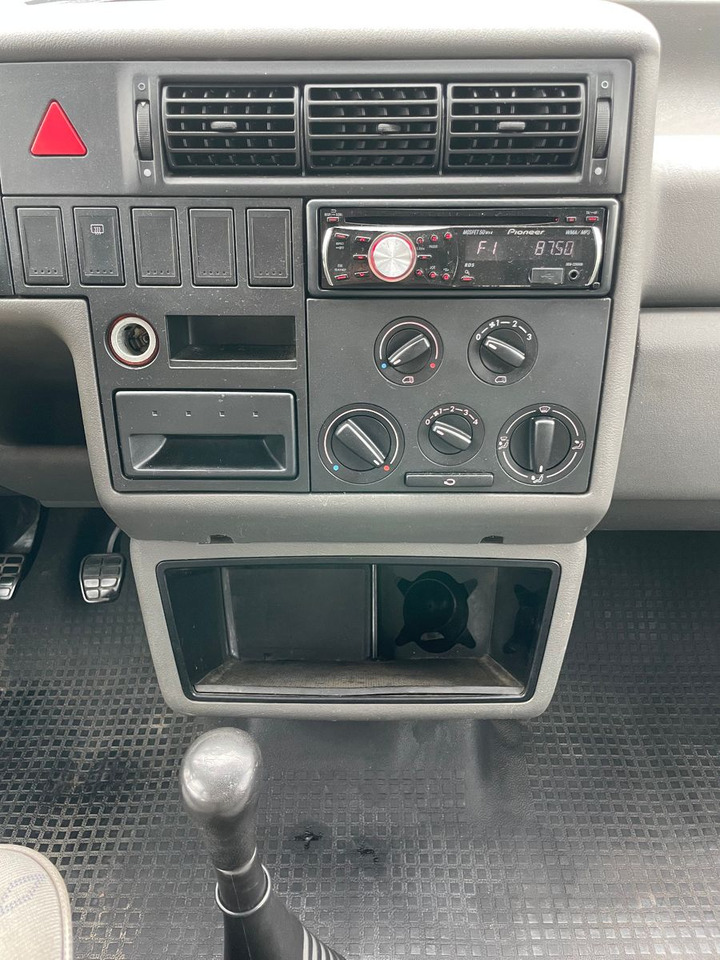 Furgoneta de pasajeros Volkswagen T4 Caravelle 2,5 TDI 75kW syncro lang, 9-Sitzer: foto 21