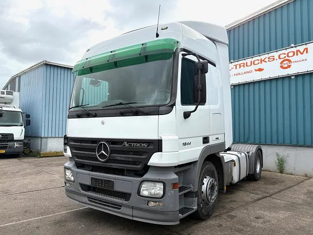 Mercedes-Benz Actros 1844 LS (MP2) (TELLIGENT AUTOMATIC / AIRCONDITIONING / 2x DIESELTANK / EURO 5) - Cabeza tractora: foto 1 Mercedes-Benz Actros 1844 LS (MP2) (TELLIGENT AUTOMATIC / AIRCONDITIONING / 2x DIESELTANK / EURO 5) - Cabeza tractora: foto 1