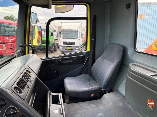 Camión volquete, Camión grúa DAF 65 -180ATI 4x4 FULL STEEL 3-WAY KIPPER AND PALFINGER CRANE (EURO 2 / MANUAL GEARBOX / FULL STEEL SUSPENSION / ETC.): foto 17