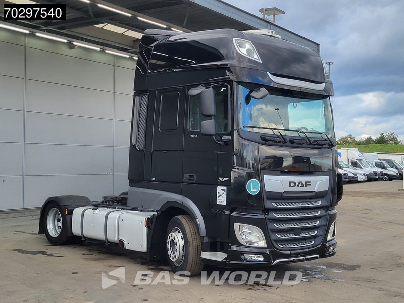 DAF XF 480 4X2 Mega Standklima ACC Euro 6 - Cabeza tractora: foto 3 DAF XF 480 4X2 Mega Standklima ACC Euro 6 - Cabeza tractora: foto 3