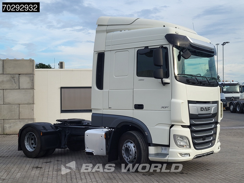 DAF XF 480 4X2 SC ACC Standklima Euro 6 - Cabeza tractora: foto 3 DAF XF 480 4X2 SC ACC Standklima Euro 6 - Cabeza tractora: foto 3