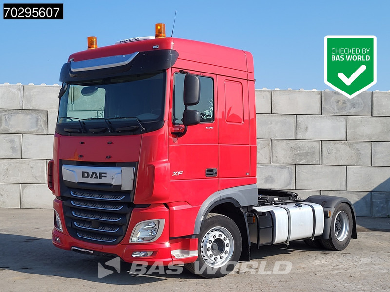 DAF XF 530 4X2 SC Retarder ACC LED Euro 6 - Cabeza tractora: foto 1 DAF XF 530 4X2 SC Retarder ACC LED Euro 6 - Cabeza tractora: foto 1