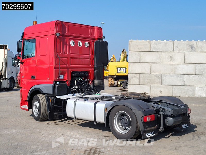 DAF XF 530 4X2 SC Retarder ACC LED Euro 6 - Cabeza tractora: foto 2 DAF XF 530 4X2 SC Retarder ACC LED Euro 6 - Cabeza tractora: foto 2