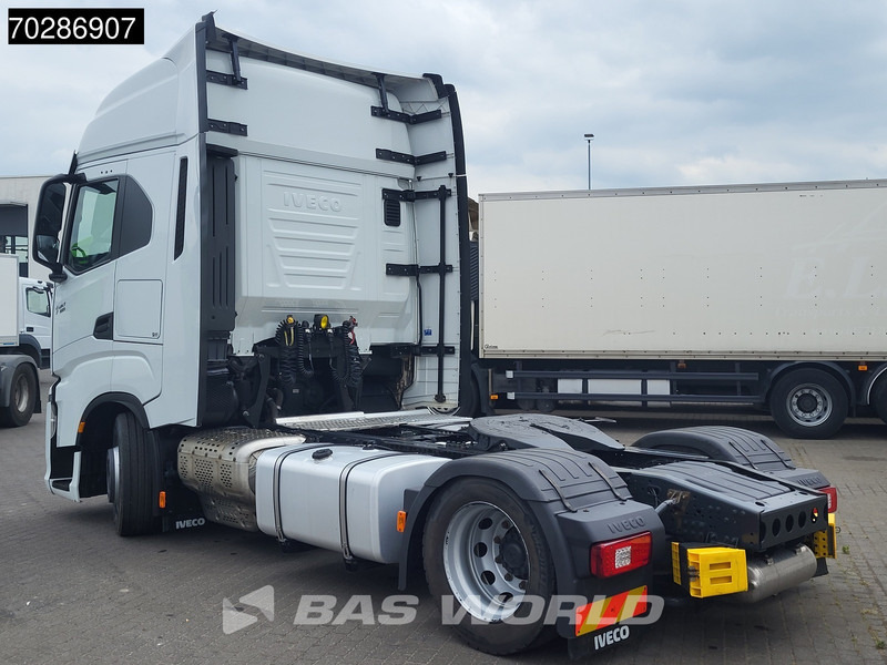 Iveco S-Way 480 4X2 Mega Retarder Standklima 2xTanks Navi ACC LED Euro 6 - Cabeza tractora: foto 2 Iveco S-Way 480 4X2 Mega Retarder Standklima 2xTanks Navi ACC LED Euro 6 - Cabeza tractora: foto 2