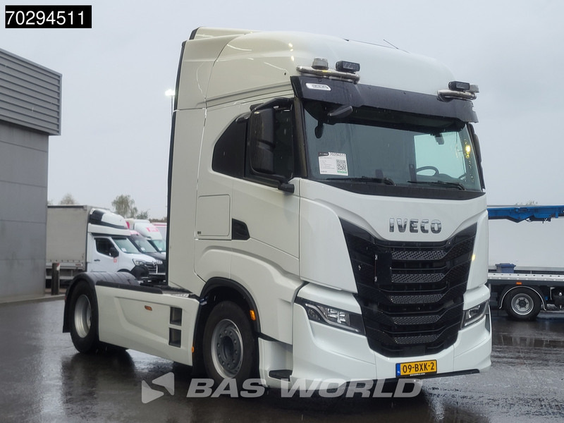 Iveco S-Way 490 4X2 NL-Truck 2xTanks Standklima ACC Navi Euro 6 - Cabeza tractora: foto 3 Iveco S-Way 490 4X2 NL-Truck 2xTanks Standklima ACC Navi Euro 6 - Cabeza tractora: foto 3