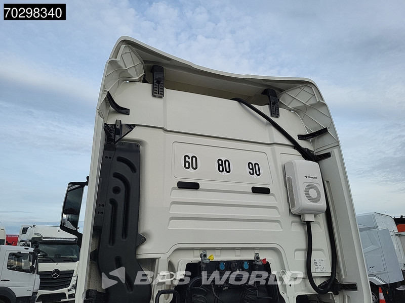 MAN TGX 18.470 4X2 GM Retarder 2xTanks Standklima Euro 6 - Cabeza tractora: foto 5 MAN TGX 18.470 4X2 GM Retarder 2xTanks Standklima Euro 6 - Cabeza tractora: foto 5