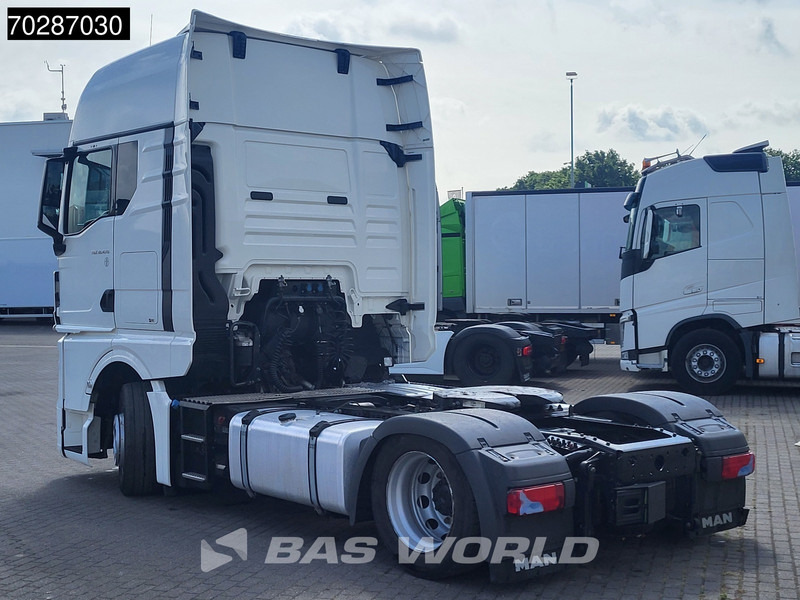 MAN TGX 18.470 4X2 GX Retarder Mega Standklima 2xTanks ACC Euro 6 - Cabeza tractora: foto 2 MAN TGX 18.470 4X2 GX Retarder Mega Standklima 2xTanks ACC Euro 6 - Cabeza tractora: foto 2