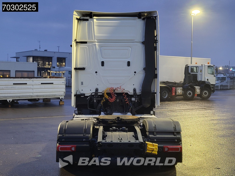 Mercedes-Benz Actros 1845 4X2 GigaSpace Mega Retarder 2xTanks ACC Standklima Euro 6 - Cabeza tractora: foto 3 Mercedes-Benz Actros 1845 4X2 GigaSpace Mega Retarder 2xTanks ACC Standklima Euro 6 - Cabeza tractora: foto 3