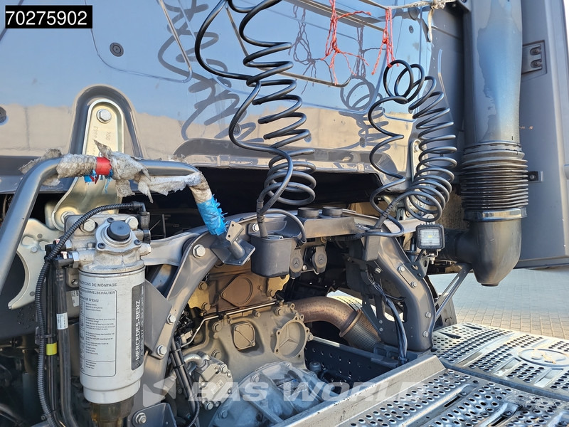 Mercedes-Benz Actros 1851 4X2 BigSpace 2x Tanks - Cabeza tractora: foto 5 Mercedes-Benz Actros 1851 4X2 BigSpace 2x Tanks - Cabeza tractora: foto 5