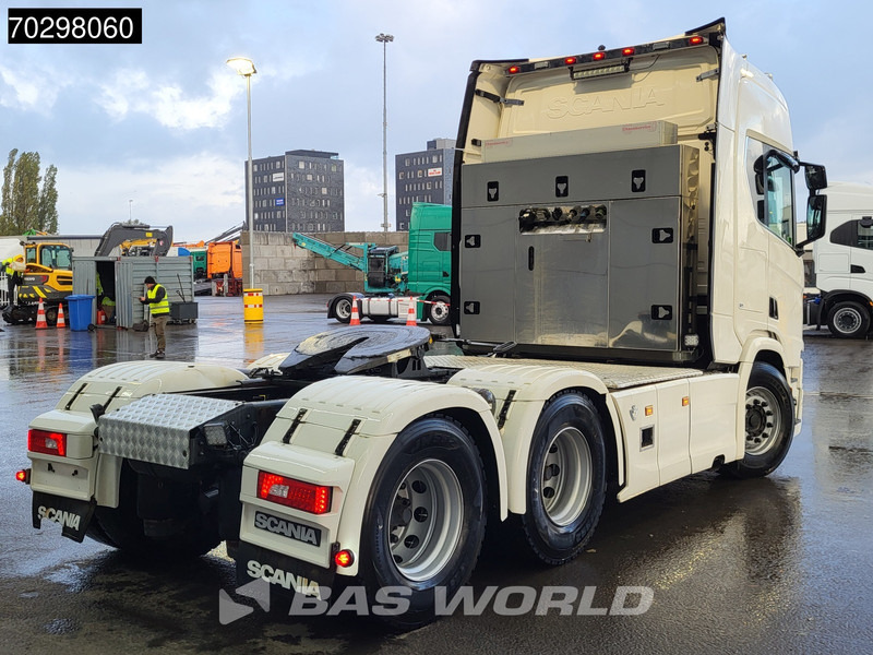 Scania R650 R 6X4 Full-Air! Retarder ACC Hydraulik Leder Navi Euro 6 - Cabeza tractora: foto 5 Scania R650 R 6X4 Full-Air! Retarder ACC Hydraulik Leder Navi Euro 6 - Cabeza tractora: foto 5