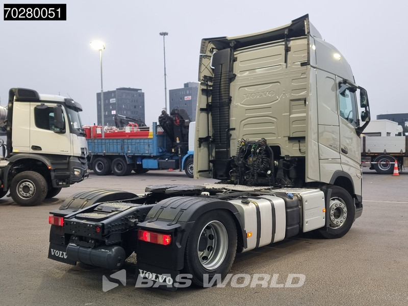 Volvo FH 460 FH 4X2 VEB+ 2x Tanks LED ACC - Cabeza tractora: foto 5 Volvo FH 460 FH 4X2 VEB+ 2x Tanks LED ACC - Cabeza tractora: foto 5