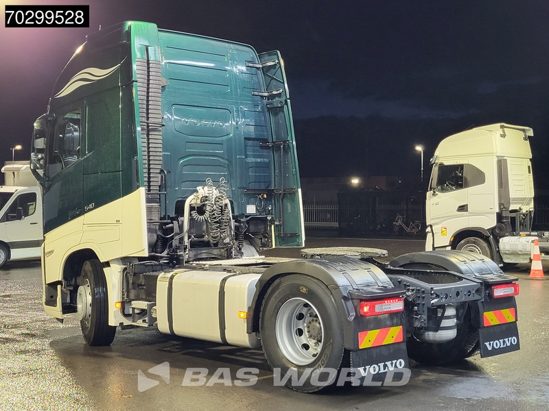 Volvo FH 500 4X2 XL TC ADR 2xTanks I-ParkCool Navi LED ACC Euro 6 - Cabeza tractora: foto 2 Volvo FH 500 4X2 XL TC ADR 2xTanks I-ParkCool Navi LED ACC Euro 6 - Cabeza tractora: foto 2